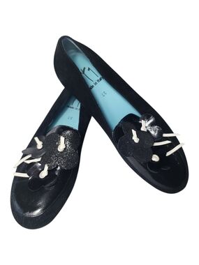 Thierry Rabotin Made in Italy Black Suede Patent Flats Floral Lace Up